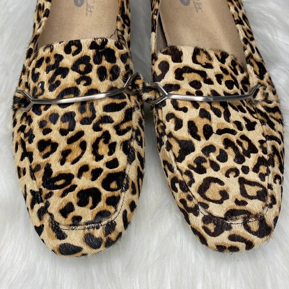Dr. Scholl's Leopard Print Loafers in Tan and Black Size 9